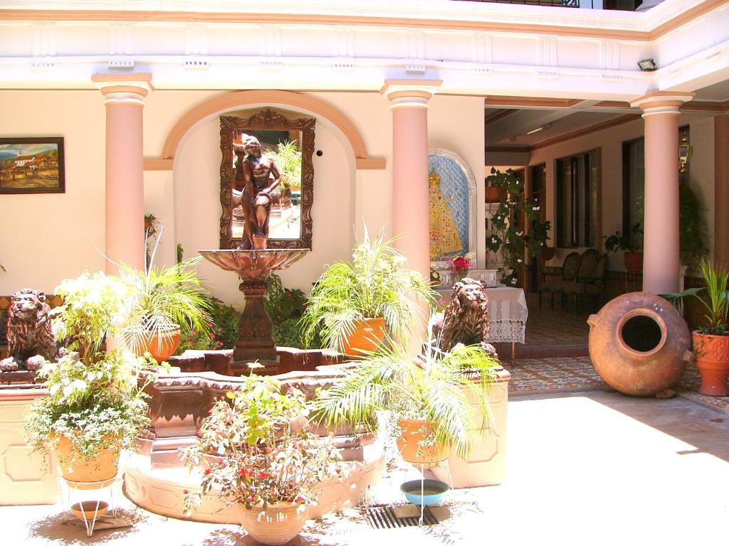 Hotel Independencia Sucre Extérieur photo